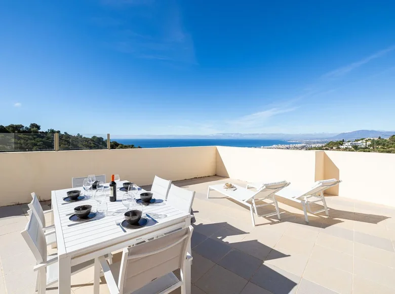 Wohnung 2 Schlafzimmer  Rio Real, Spanien