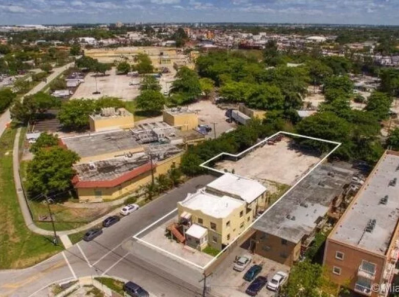 De inversiones 359 m² en Miami, Estados Unidos