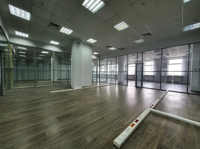 Pomieszczenie biurowe 2 048 m² Moskwa, Rosja