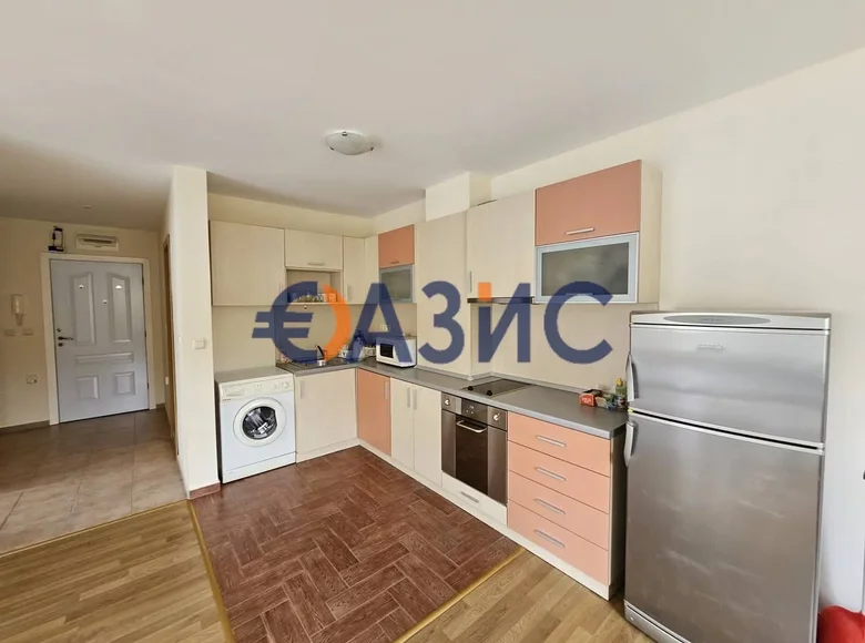Квартира 2 спальни 70 м² Святой Влас, Болгария