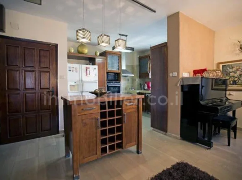 5 room apartment 120 m² in Jerusalem, Israel