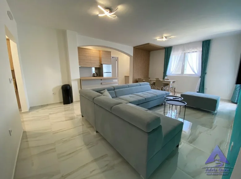 Apartamento 3 habitaciones 115 m² Becici, Montenegro