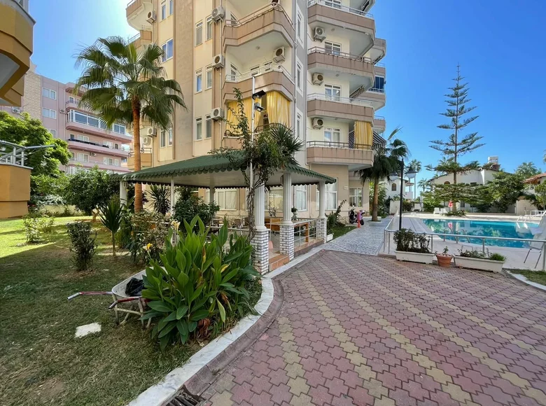 Квартира 3 комнаты 115 м² Махмутлар центр, Турция