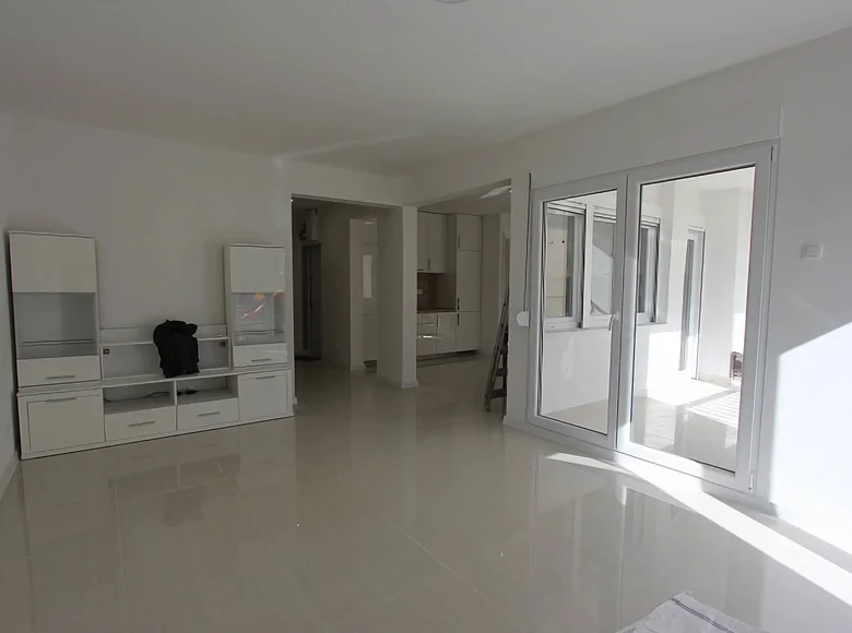 Wohnung 2 Schlafzimmer 79 m² Tivat, Montenegro