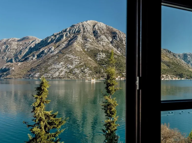 Apartamento 2 habitaciones 92 m² Kotor, Montenegro