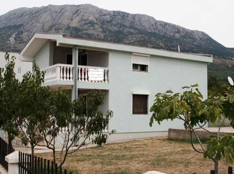 Haus 5 Schlafzimmer  Montenegro, Montenegro