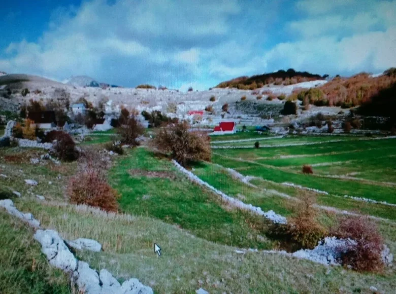 Grundstück 4 307 m² Podgorica, Montenegro