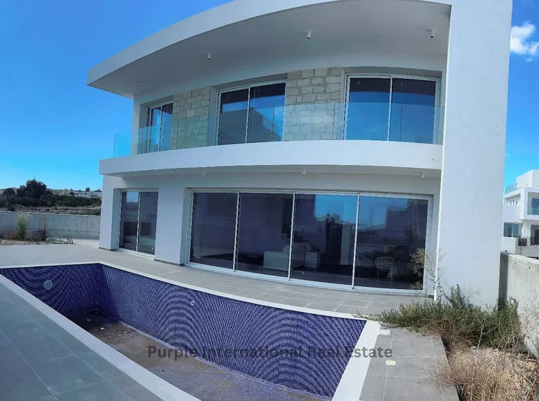 Villa 4 chambres 217 m² Agía Nápa, Chypre