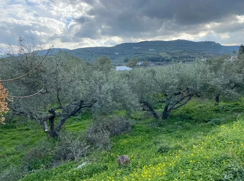 Land 1 room  Kissamos, Greece