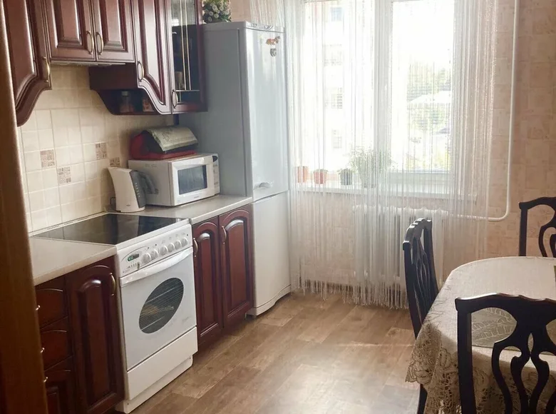 Wohnung 2 Zimmer 53 m² Minsk, Weißrussland