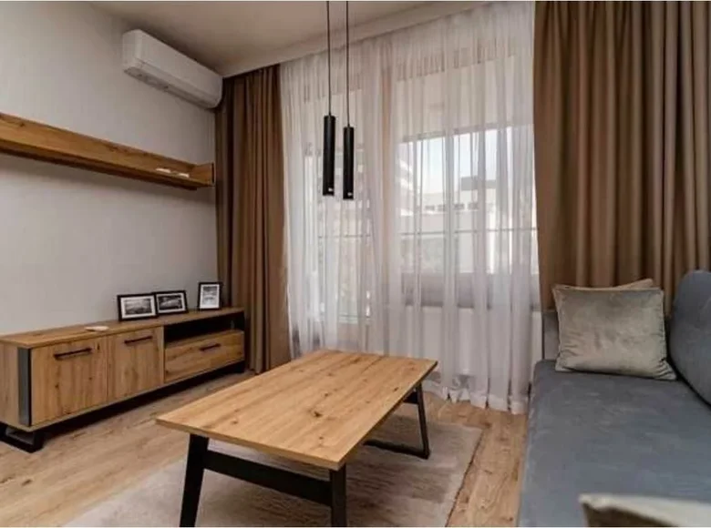 2 room apartment 36 m² in Warsaw, Poland