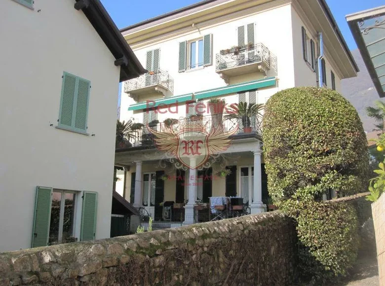 Mieszkanie 4 pokoi 150 m² Lenno, Włochy
