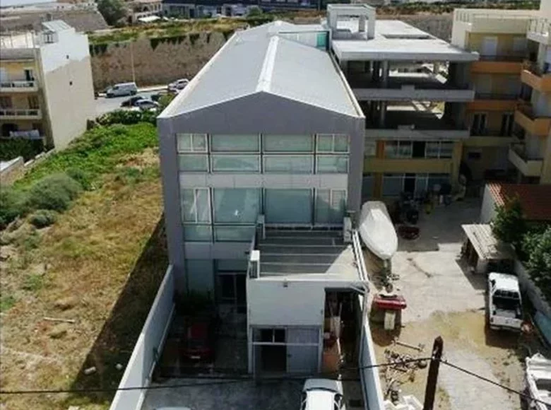 Commercial property 1 583 m² in District of Heraklion, Greece