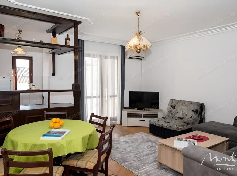Wohnung 2 Schlafzimmer 57 m² Budva, Montenegro