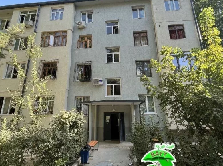 Квартира 1 комната 33 м² Бешкурган, Узбекистан