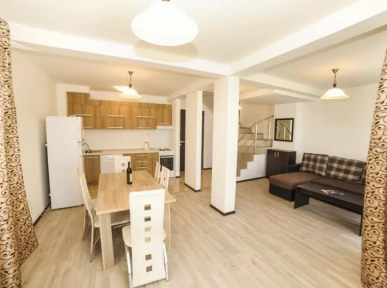 Квартира 2 спальни 135 м² Будва, Черногория