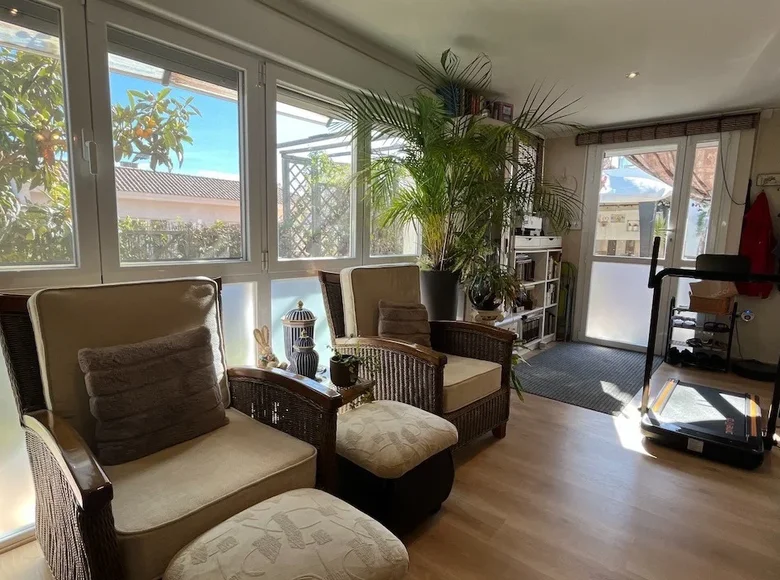 Mieszkanie 3 pokoi 125 m² la Nucia, Hiszpania