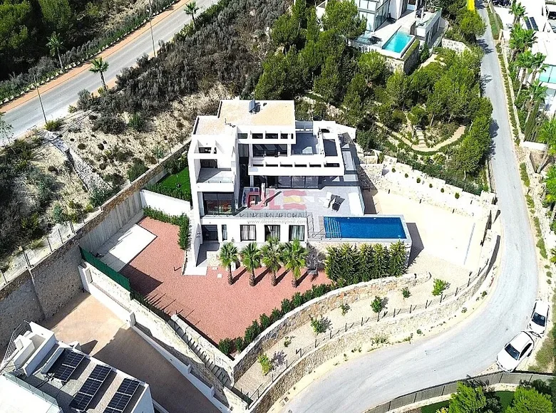 6 bedroom villa 363 m² Orihuela, Spain