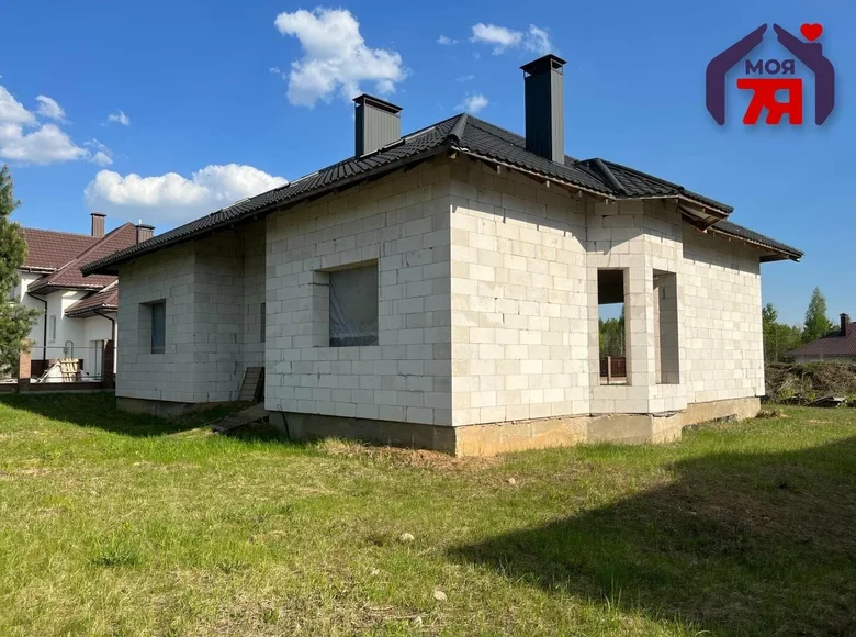 House 332 m² Kalodishchy, Belarus