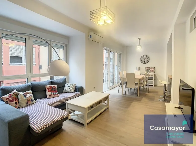 Apartment 151 m² Alicante, Spain