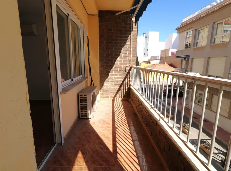 4 bedroom apartment 101 m² Torrevieja, Spain