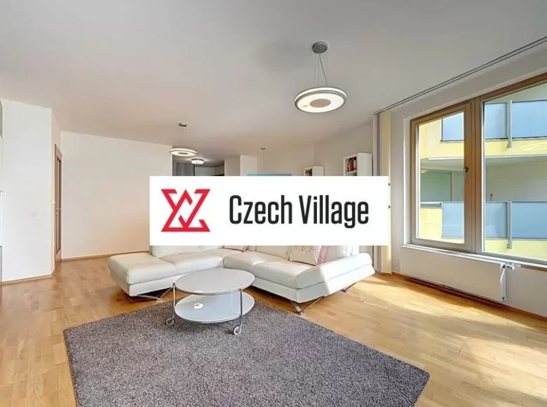 Mieszkanie 4 pokoi 104 m² Praga, Czechy