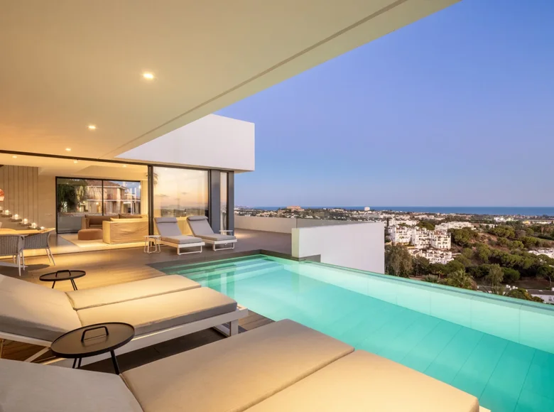 4-Schlafzimmer-Villa 380 m² Benahavis, Spanien