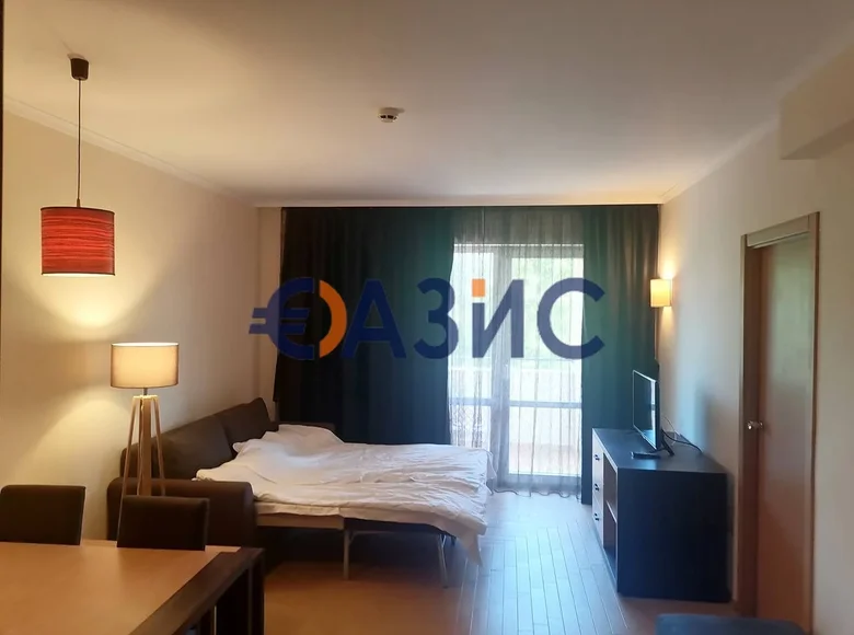 Квартира 2 спальни 79 м² Святой Влас, Болгария