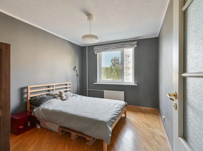 Mieszkanie 3 pokoi 63 m² Ryga, Łotwa