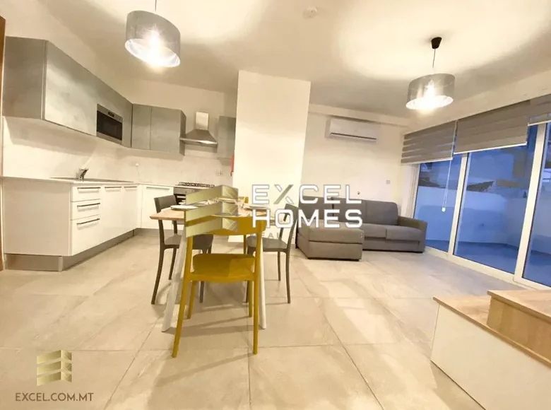 Penthouse z 1 sypialnią  w Saint Julian s, Malta