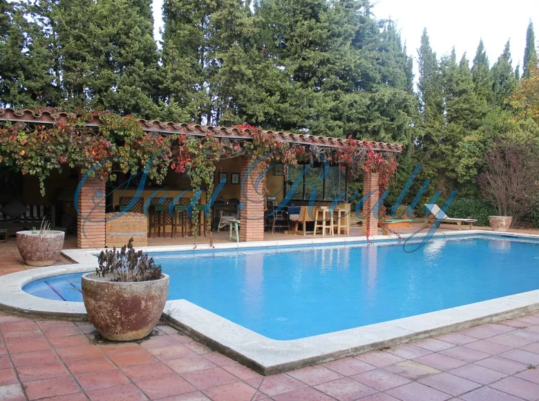 6 bedroom house 12 m² Monells, Spain