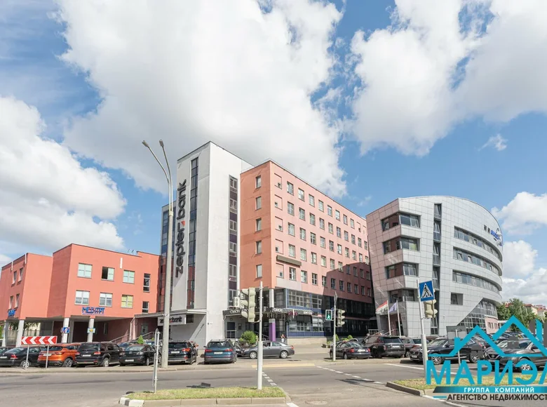 Sklep 428 m² Mińsk, Białoruś