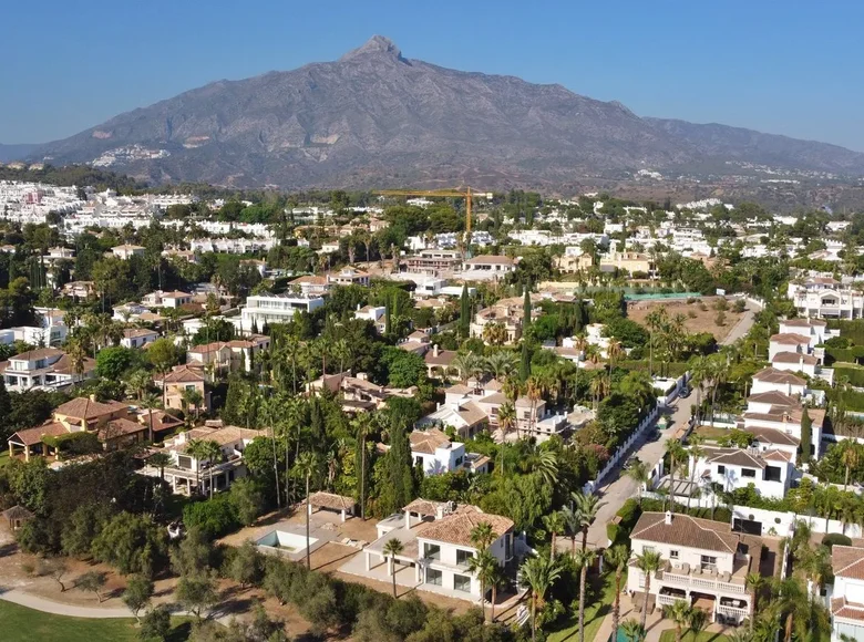 Casa 5 habitaciones 540 m² San Pedro Alcantara, Španjolska