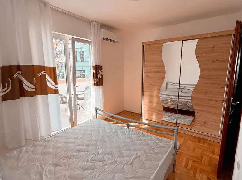 Mieszkanie 2 pokoi 39 m² Budva, Czarnogóra