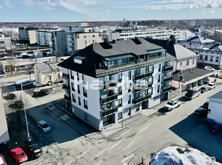 Office 56 m² in Tornio, Finland