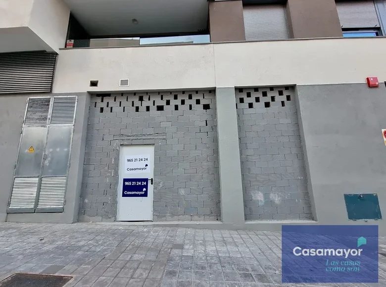 Commercial property 87 m² in Alicante, Spain
