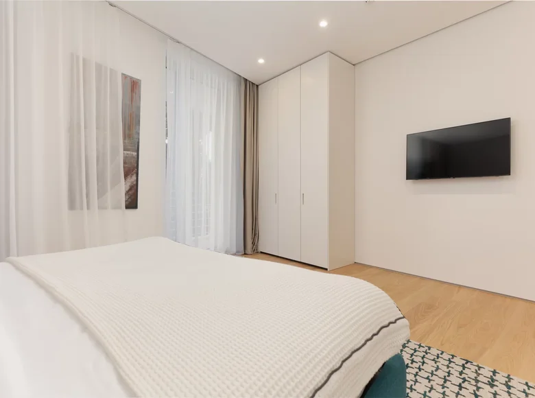 Mieszkanie 2 pokoi 179 m² Budva, Czarnogóra