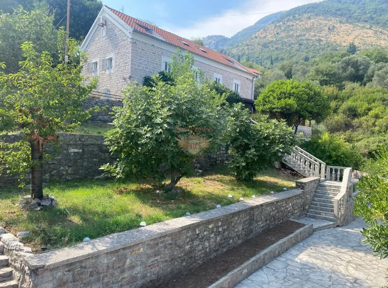 Maison 5 chambres 250 m² Kamenari, Monténégro