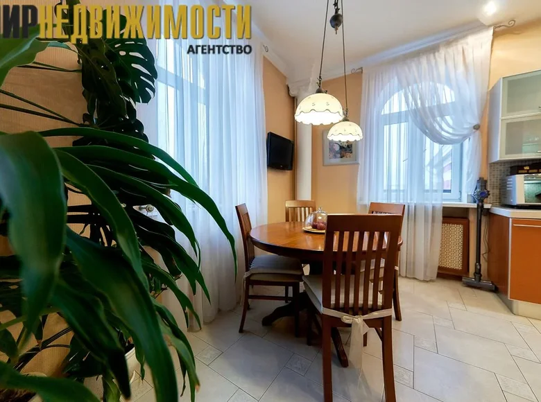2 room apartment 83 m² Minsk, Belarus