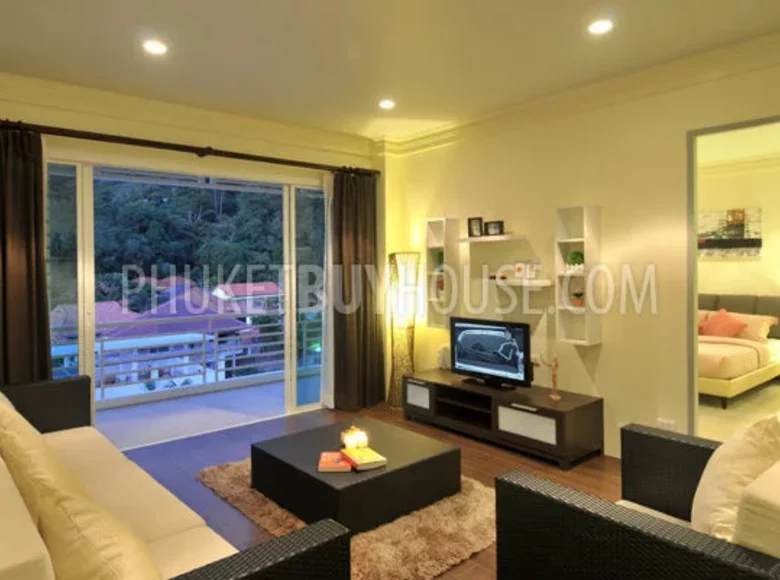 Piso independiente 3 habitaciones 141 m² Phuket, Tailandia