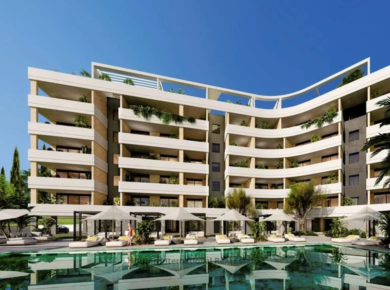 Apartamento 2 habitaciones 84 m² Koinoteta Agiou Tychona, Chipre