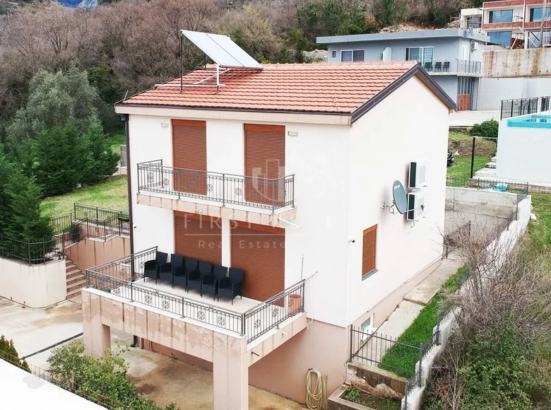 Haus 3 Schlafzimmer 176 m² Trojica, Montenegro