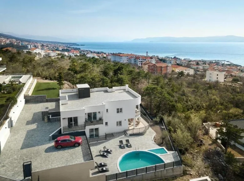 Villa 10 bedrooms 585 m² Crikvenica, Croatia