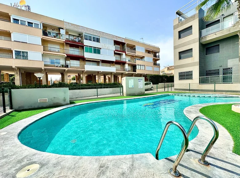 2 bedroom apartment  Torrevieja, Spain