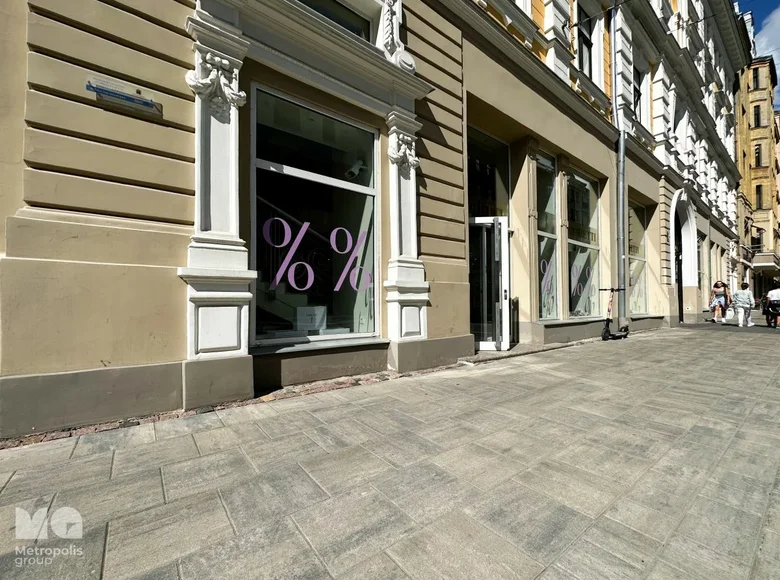 Shop 190 m² in Riga, Latvia