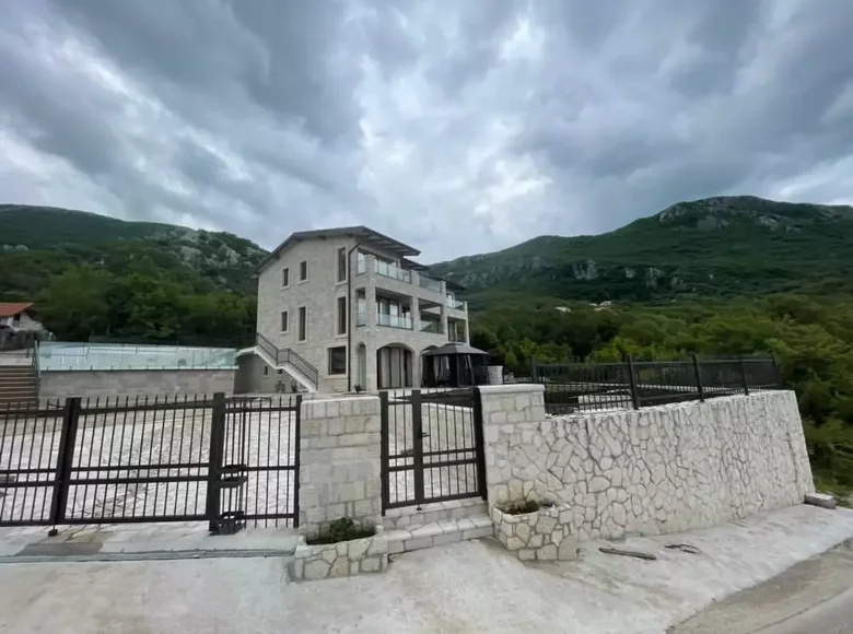Willa 3 pokoi 200 m² Kuljace, Czarnogóra