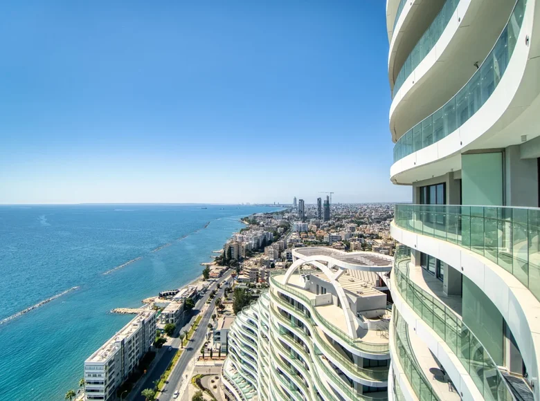 4 bedroom apartment 277 m² Germasogeia, Cyprus