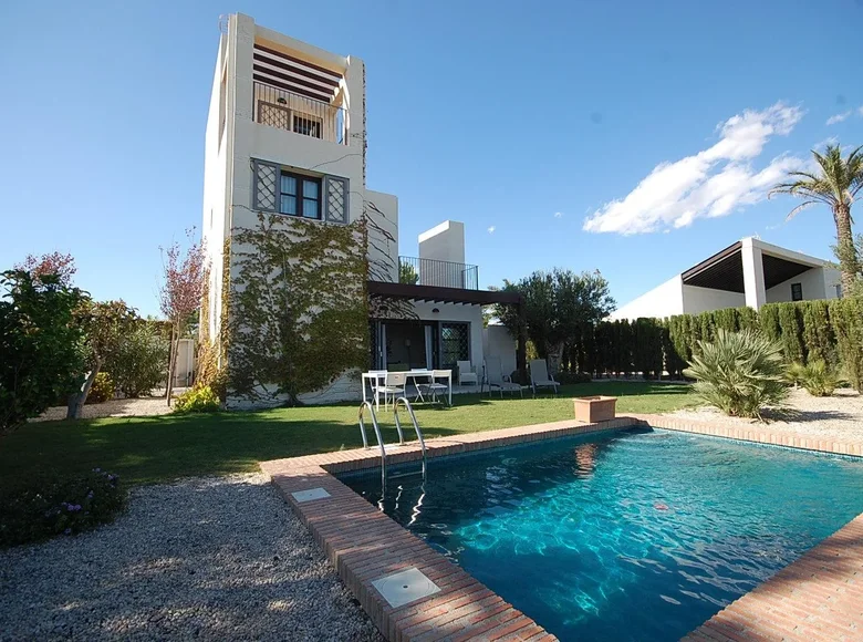Villa de 4 dormitorios 100 m² Murcia, Španjolska