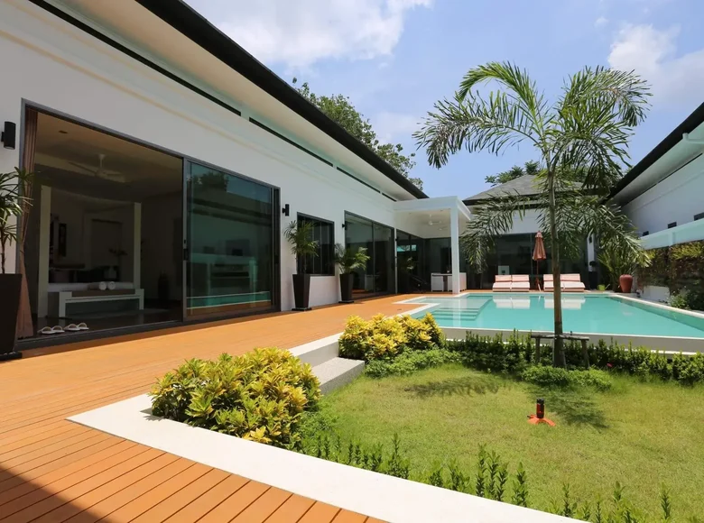 Willa 4 pokoi 310 m² Phuket, Tajlandia