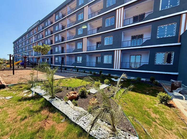 2 bedroom apartment 80 m² Mezitli, Turkey